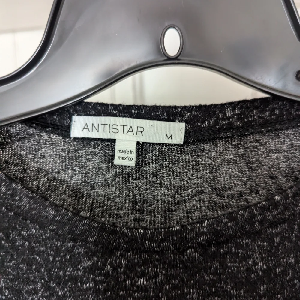 Antistar Ruched Cropped Sweater - Picture 3 of 5